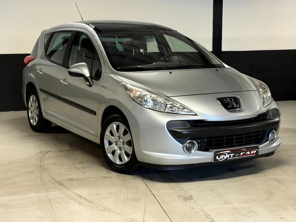 PEUGEOT 207 1.6 BENZINE AUTOMAAT/ 075.000KM/TOP STAAT/LEZ ✅, Zwart, 4 cilinders, 5 deurs, 88 kW