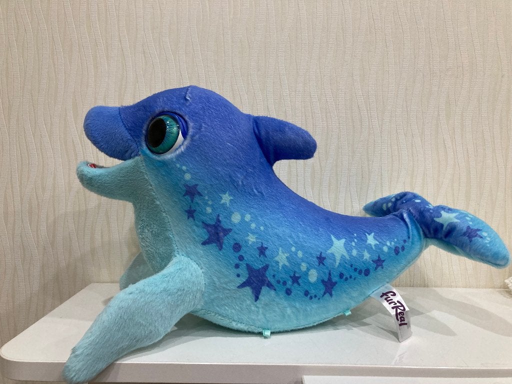 FurReal Dimples dolfijn van Hasbro, Ophalen of Verzenden, Zo goed als nieuw, Met licht
