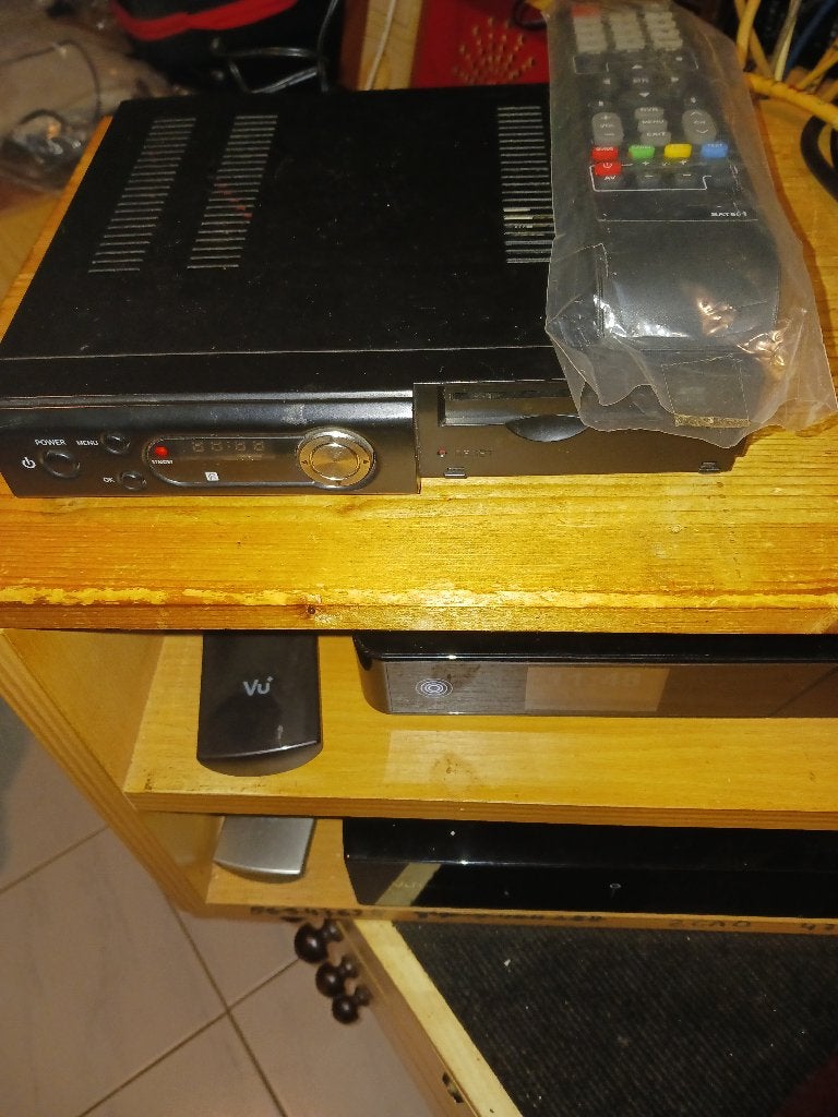 M7 tv vlaanderen reciever, TV, Hi-fi & Vidéo, Enlèvement, Utilisé, Accessoires d'antenne (parabolique), Autres marques