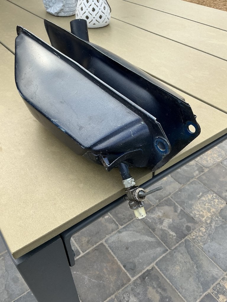 Naftbakje Honda Camino te koop, Fietsen en Brommers, Brommeronderdelen | Algemeen, Ophalen, Gebruikt, Tank, Honda Camino