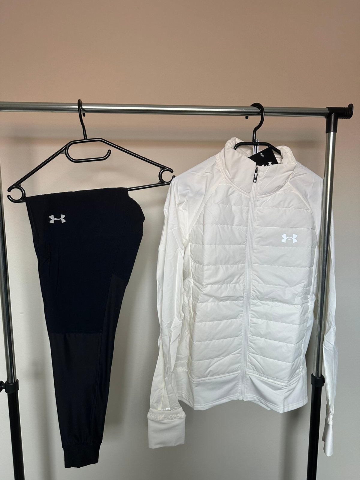 Veste et pantalon Under Armour Hybrid, Neuf, Enlèvement ou Envoi, Under armour, Taille 48/50 (M)