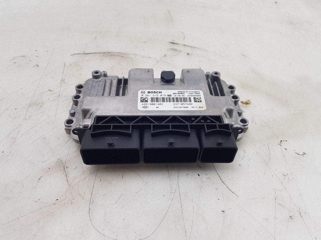 COMPUTER MOTOR Renault Twingo III (AH) (01-2014/07-2024), Robert Bosch AG, Gebruikt, Renault, Robert-Bosch-Allee 1
74232  Abstatt, DE