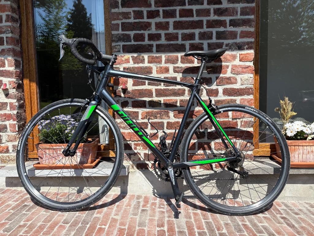 Giant road bike, Ophalen, Velgrem, Nieuw, Giant