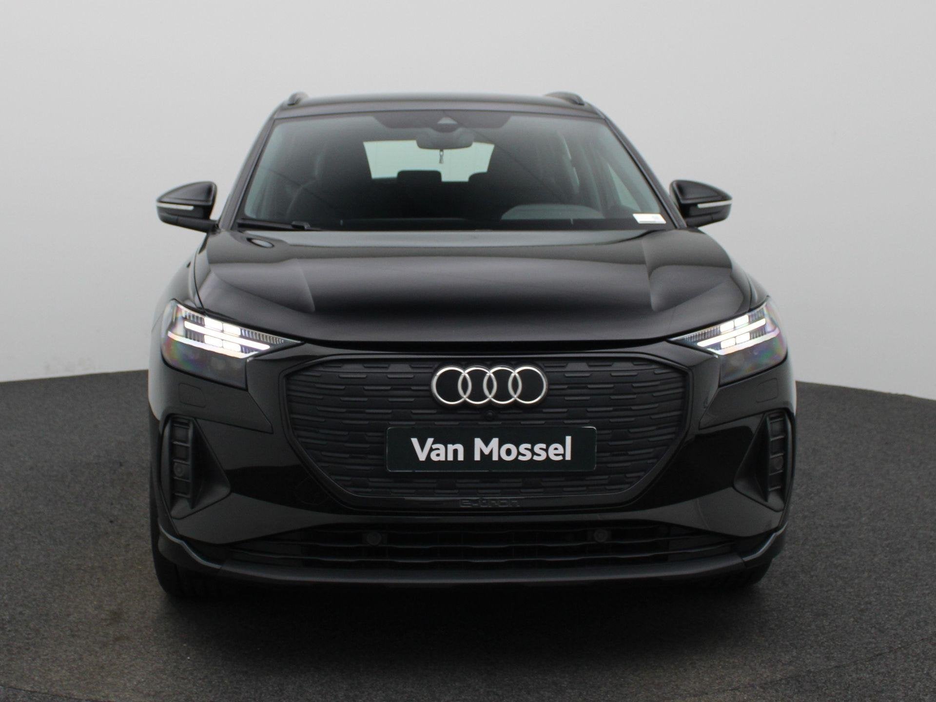 Audi Q4 e-tron 40 Launch edition Advanced 77 kWh NAVI | LED, Auto's, Automaat, Gebruikt, Zwart, https://public.car-pass.be/vhr/79f8a48d-57fc-4247-b7b2-ec2f6ddf21d3