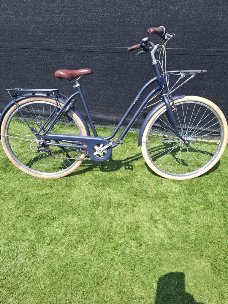 Damesfiets elops, Ophalen