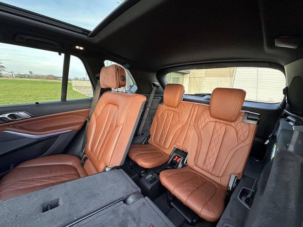 BMW X5 xDrive 30d M Pack - 7 zitplaatsen - 21% BTW - 93435km, Auto's, BMW, Automaat, 4 deurs, 2993 cc, Blauw