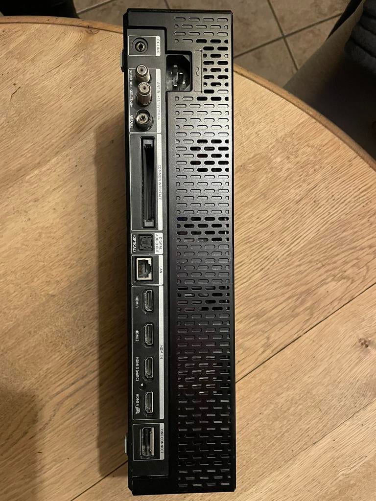 Samsung one connect box soc1005T, Ophalen of Verzenden, Zo goed als nieuw