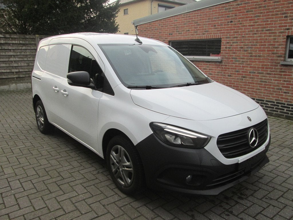 Mercedes-Benz Citan 113 PRO AUTOMATIC NAVI CAMERA CARPLAY, Achat, Entreprise, 2 places, https://public.car-pass.be/vhr/780affa2-f5d3-4a2d-8f3b-ed2940bcccbb