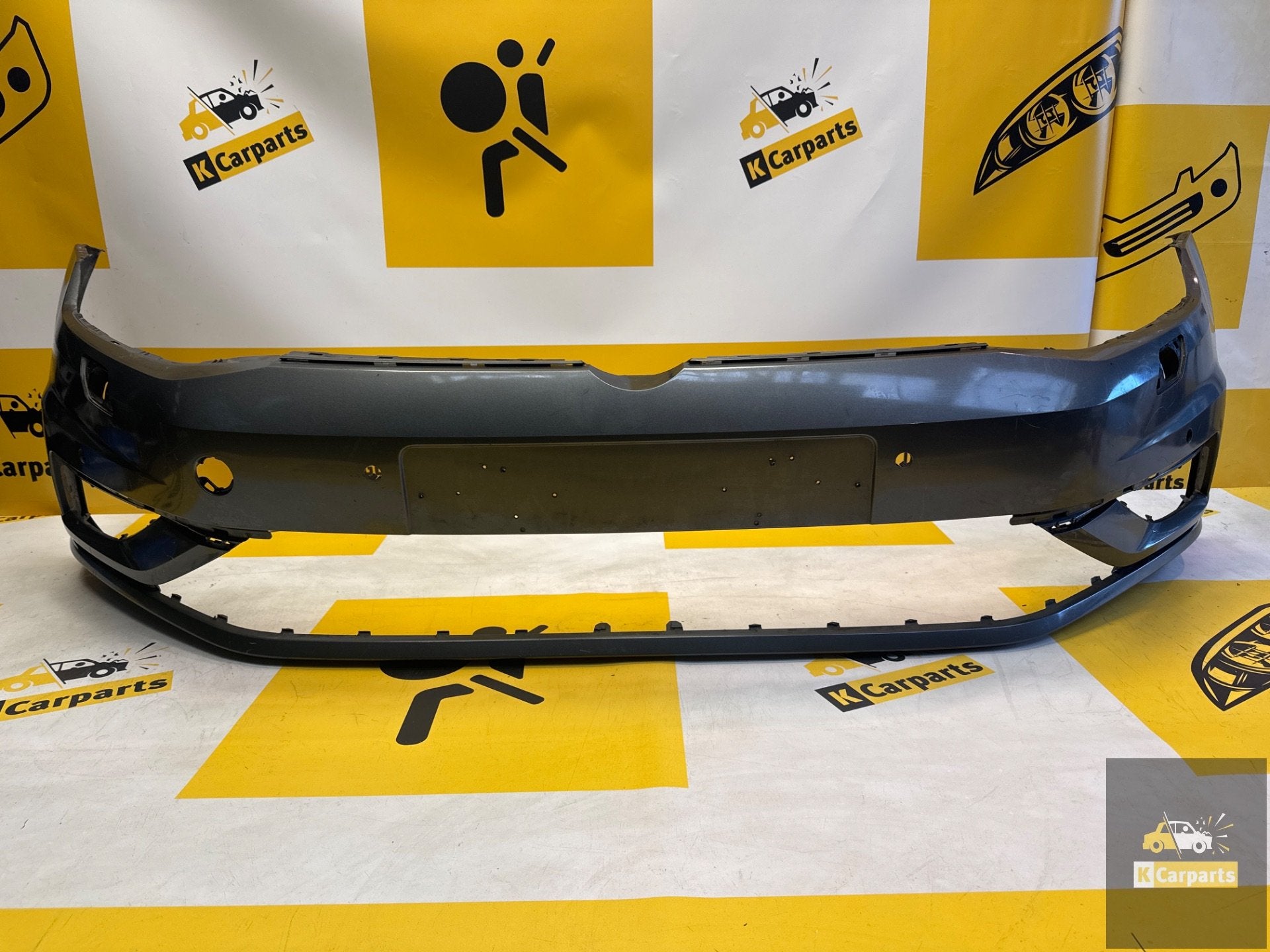 Voorbumper VW Golf 7 Facelift 4XPDC KLS bumper 5G0807221FL, Info@fabrikant.eu, Bumper, Fabrikant BV, Gebruikt