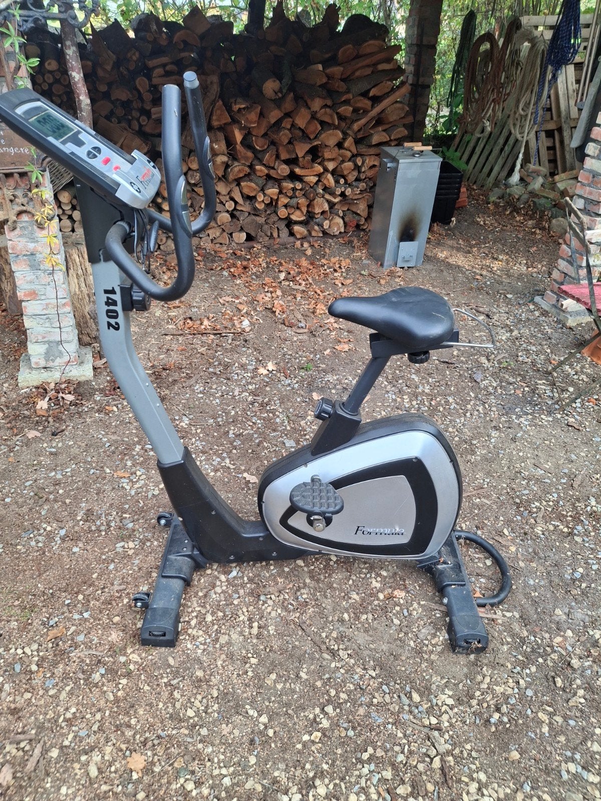vélo d'exercice Formula, Jambes, Comme neuf, Enlèvement, Vélo d'appartement