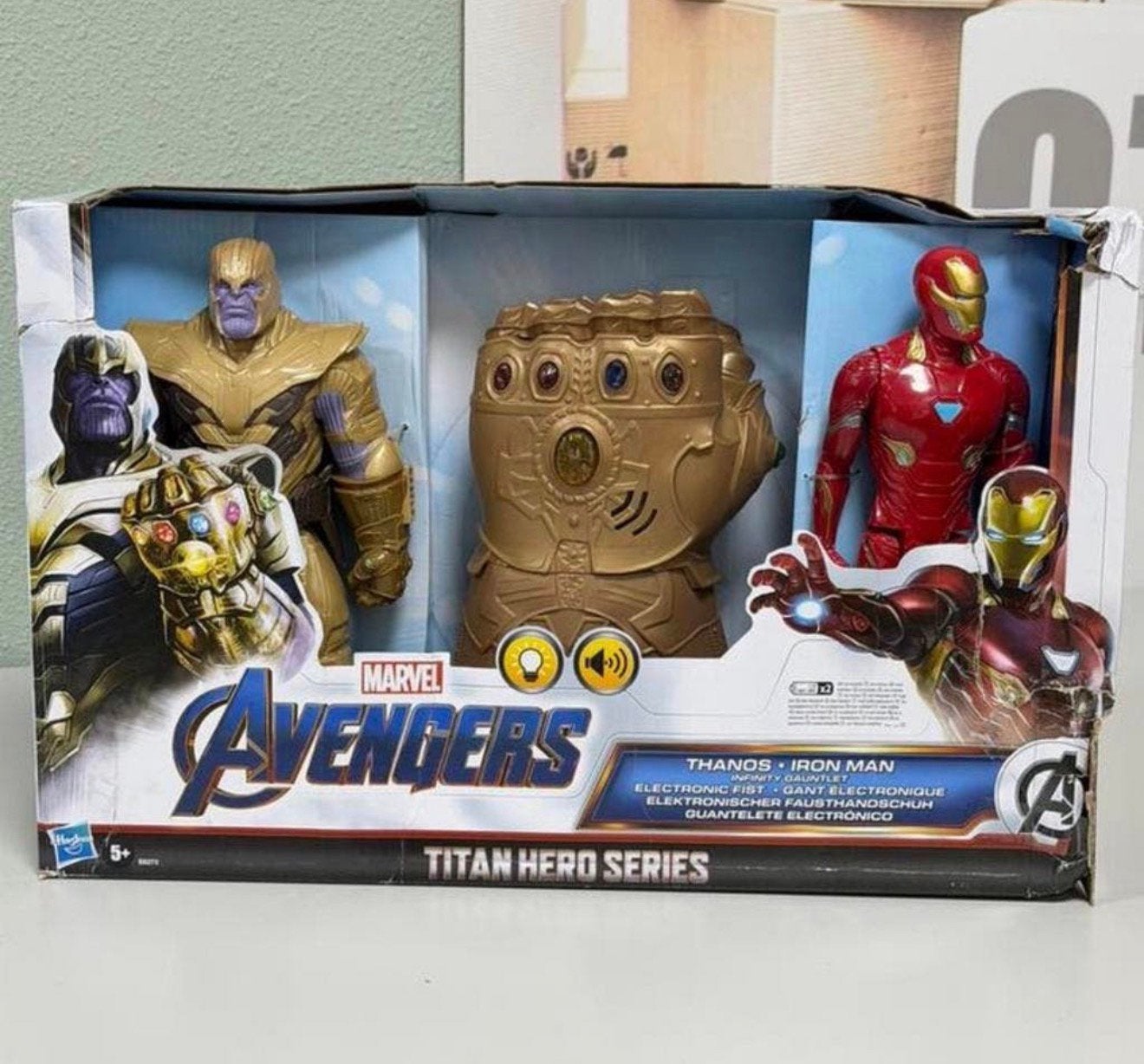 Ensemble gants Marvel Avengers Thanos et Iron Man + Infinity, Enlèvement ou Envoi, Neuf
