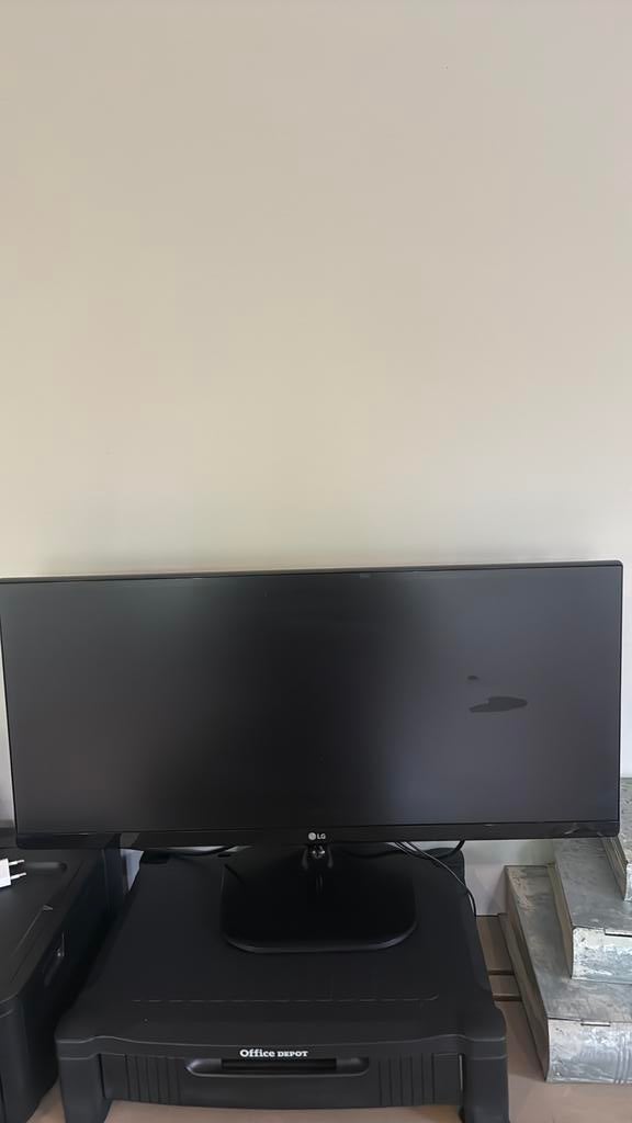 Monitor scherm uit te kiezen, Audio, Tv en Foto, Televisies, Ophalen, Gebruikt, 60 tot 80 cm, LG