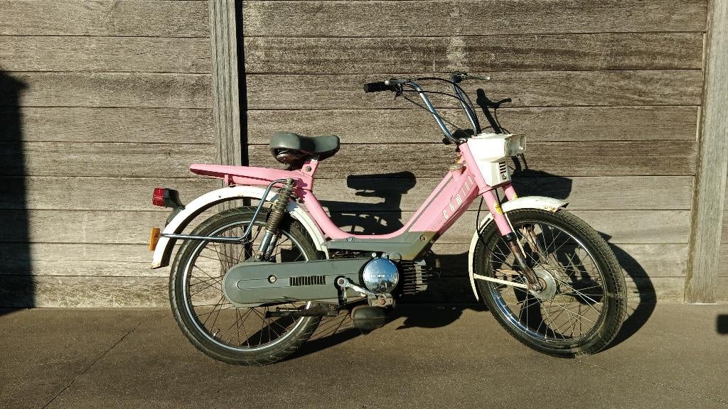 Honda camino. Roze DX originele lak, Fietsen en Brommers, Brommers | Honda, Ophalen, Gebruikt, ., Klasse A (25 km/u)