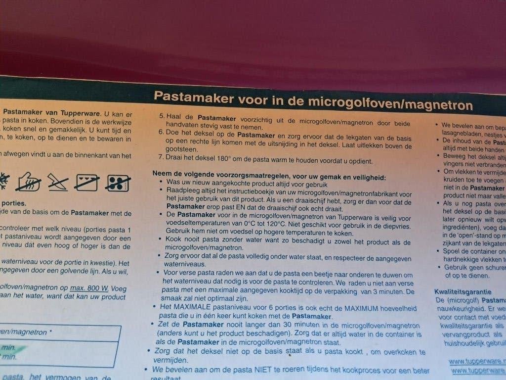 Tupperware pastamaker voor in de microgolf, Paars, Overige typen, Nieuw, Ophalen of Verzenden
