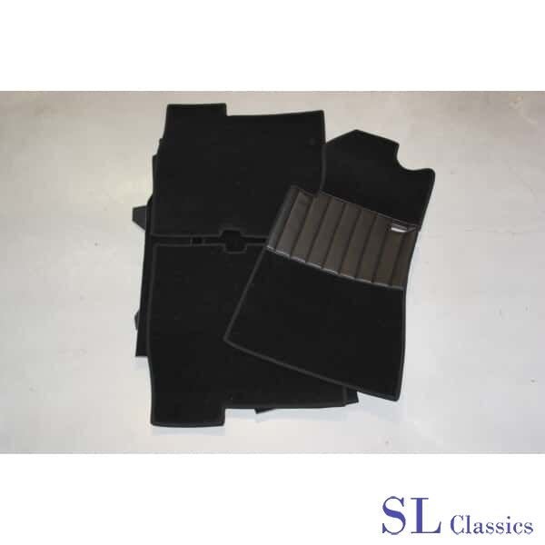 Tapijt set 18-delig Zwart Mercedes-Benz SL, W107 - R107, Neuf, -, -, Enlèvement ou Envoi