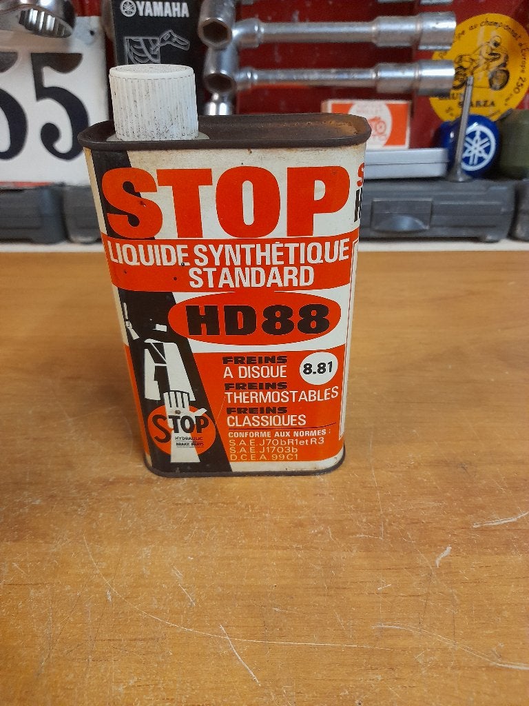 ancien bidon huile vide stop hd88 8.81 bracke, Enlèvement ou Envoi, Utilisé, Autres types