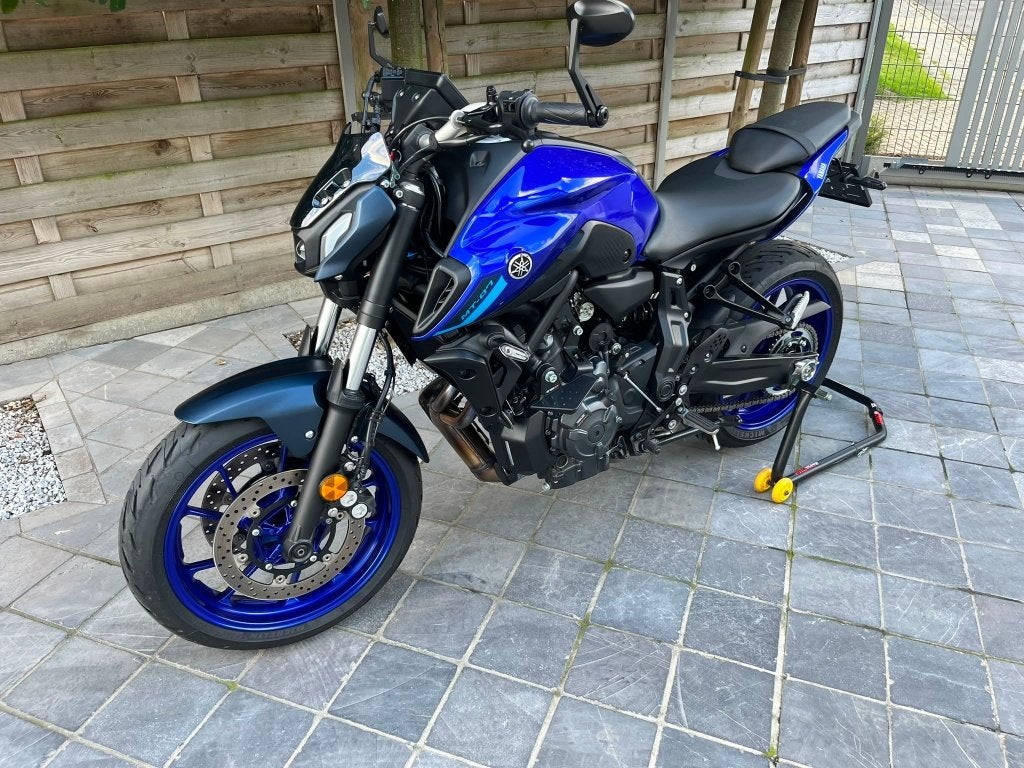 Yamaha MT-07 **1150km**icon blue** 2/2025 ** als nieuw!! **, Motoren, 2 cilinders, Nieuw, Motorrijbewijs A, Bedrijf