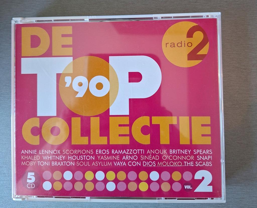 Boîte de 5 CD. La meilleure collection. '90. Volume 2 (Radio, Enlèvement ou Envoi