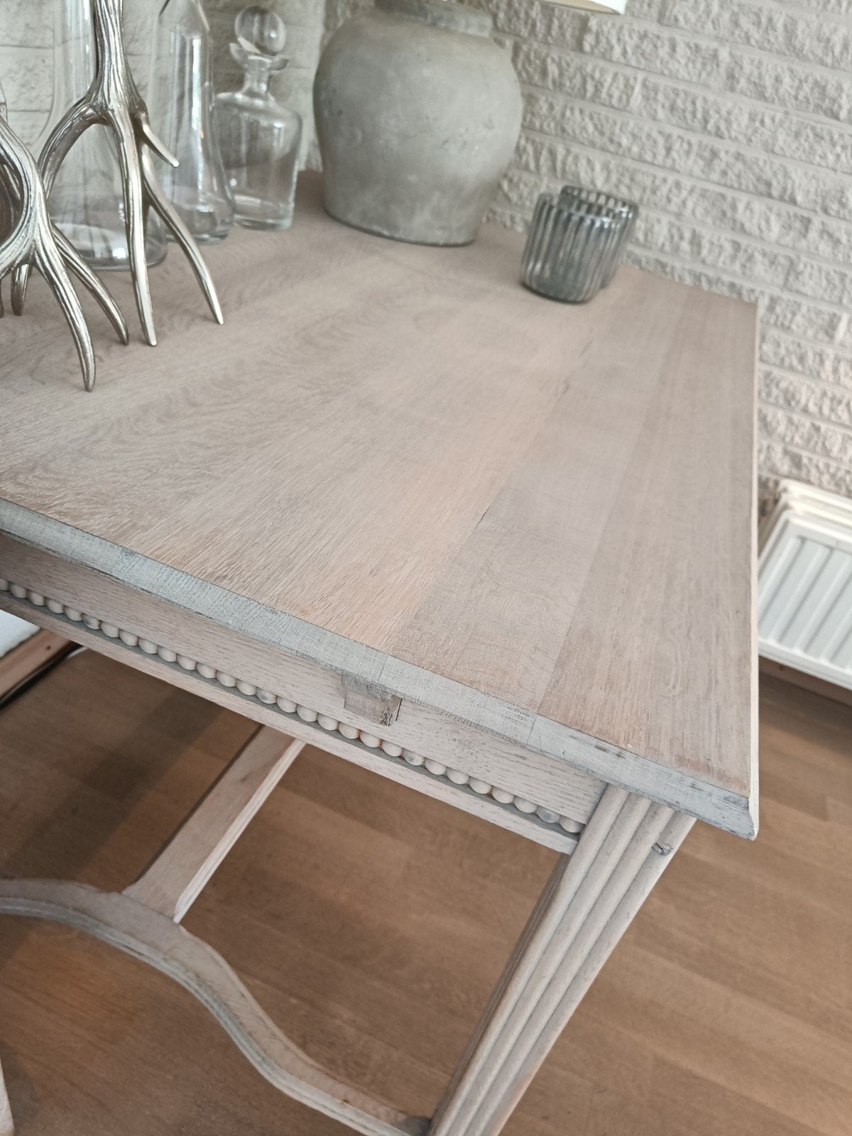 Tafel en bijzettafeltjes .. ladekastje.., Ophalen