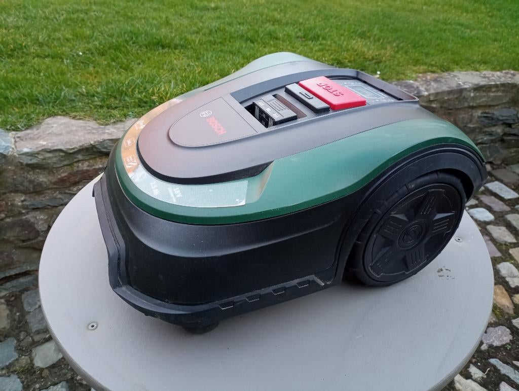 BOSCH Indego XS 300 pour pièces, Jardin & Terrasse, Enlèvement, Utilisé, Moins de 20 cm, BOSCH