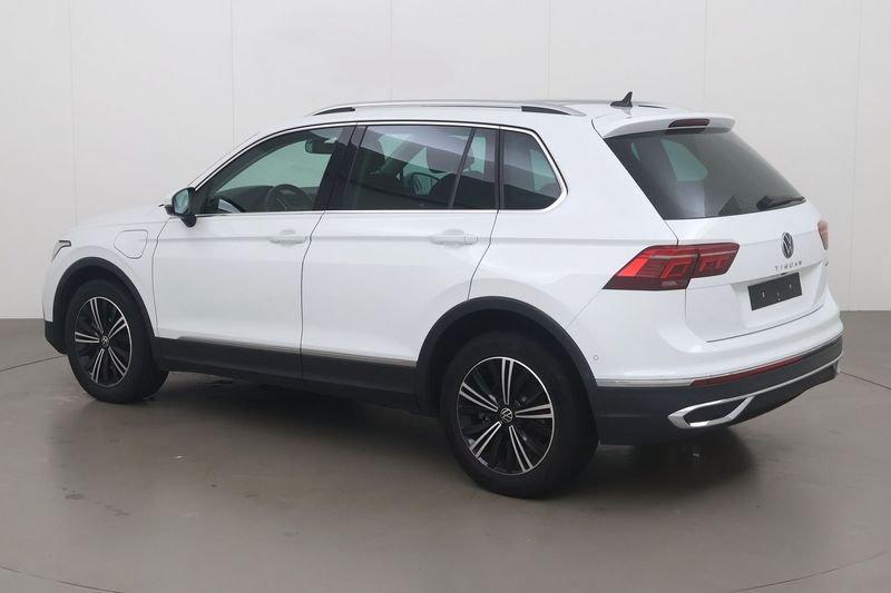 Volkswagen Tiguan EHybrid (PHEV) 1.4 Elegance 245H 150 AT, Auto's, Automaat, Gebruikt, 4 cilinders, Overige bekleding