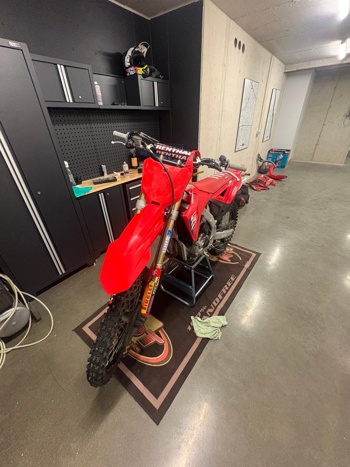 Honda 250r (2025), Vélos & Vélomoteurs, Cyclomoteurs | Cyclomoteurs de cross, Honda, Enlèvement ou Envoi, 5 vitesses, Utilisé