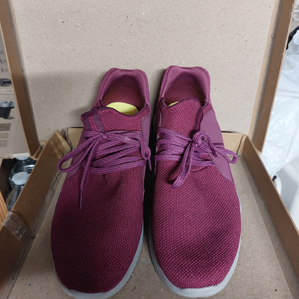 1 paire de Basket skechers goga max neuve, Taille EU 40, Sport en Fitness, Basketbal, Ophalen, Nieuw, Schoenen
