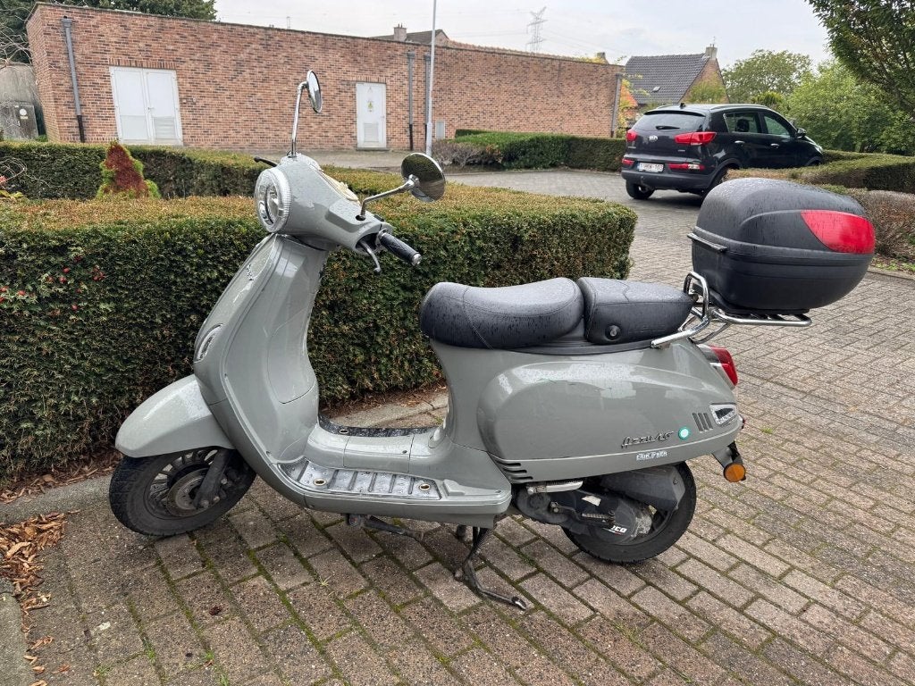 Neco Azzuro GP - Klasse B - 21000 km - Scooter, Fietsen en Brommers, Ophalen, Gebruikt, Neco, Klasse B (45 km/u)