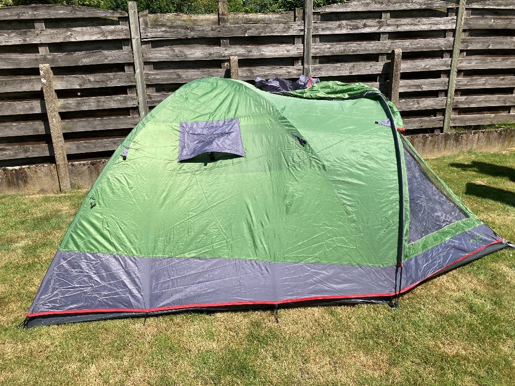Tente et sac à dos, Enlèvement, Comme neuf, Jusqu'à 3