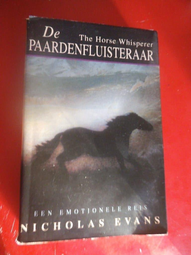 boek de paardenfluisteraar, Boeken, Ophalen of Verzenden, Gelezen
