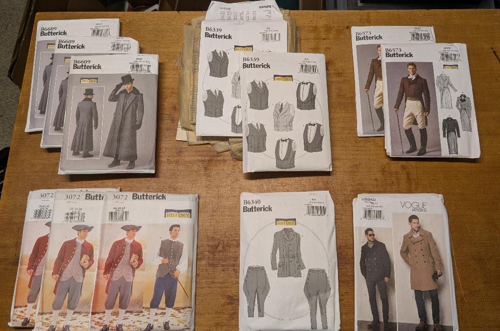 Butterick patronen historisch, Verzamelen, Kleding en Patronen, Ophalen, Nieuw, Kostuum of Pak