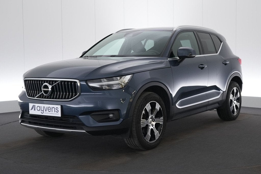 (2AXK345A) VOLVO XC40, Auto's, Volvo, Gebruikt, Euro 6, Blauw, 5 zetels