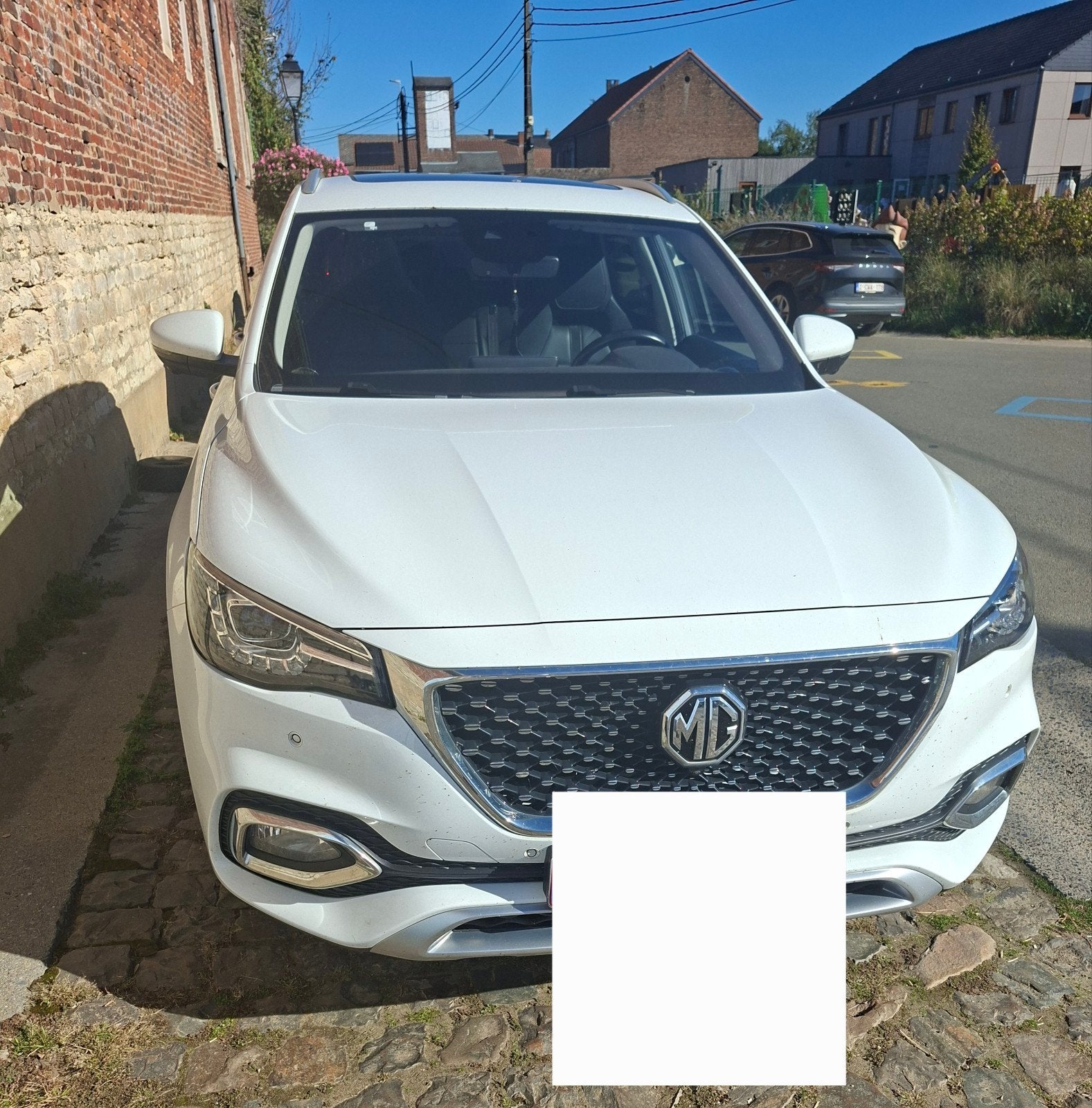 MG EHS 1.5 Plug-in Hybrid – Finition LUXURY (Full) – 11/2021, Autos, Cuir, Achat, Noir, 5 portes