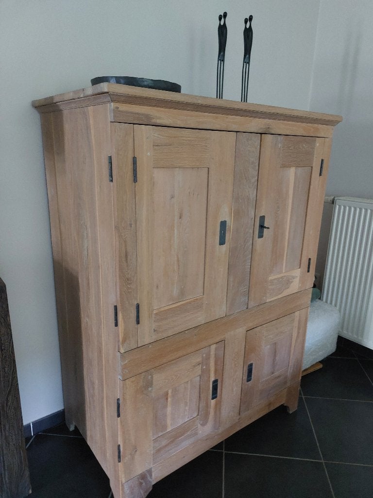 Eiken kasten, Antiquités & Art, Antiquités | Meubles | Armoires, Enlèvement
