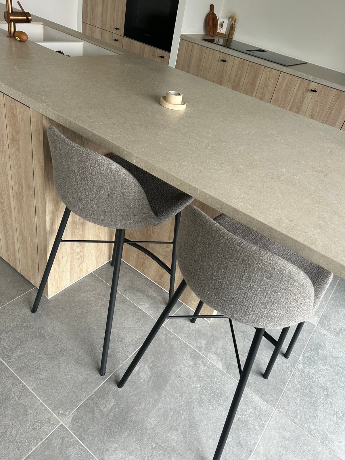 4 mooie barkrukken te koop, Huis en Inrichting, Ophalen, Zo goed als nieuw, Grijs