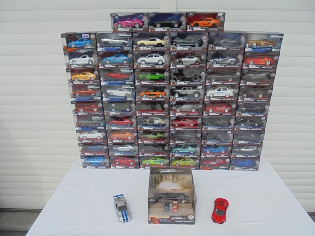 Mooie FAST & FURIOUS collectie 59 auto's + 1 diorama, Hobby & Loisirs créatifs, Voitures miniatures | 1:32, Comme neuf, Voiture
