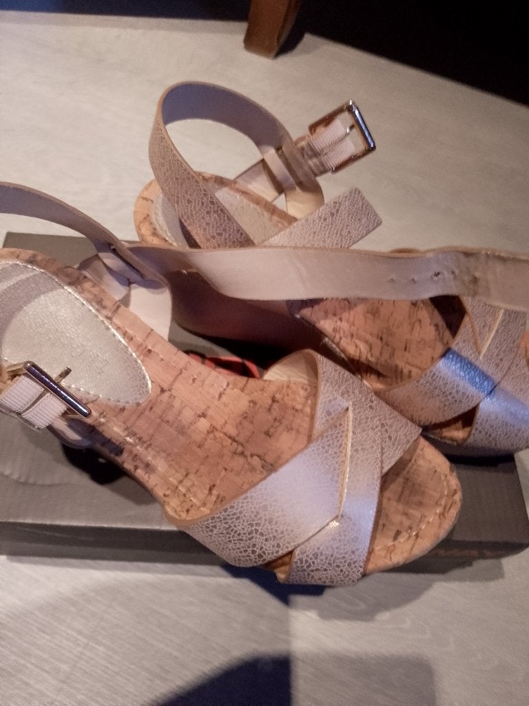 dames sandalen maat 39, Ophalen, Zo goed als nieuw