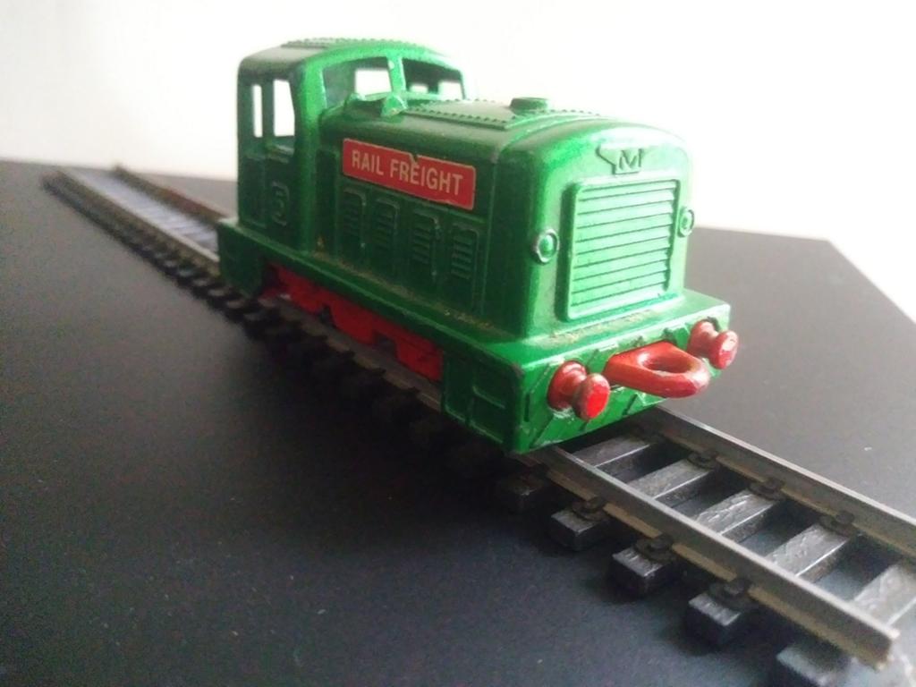 Matchbox shunter met H0 wielen, Hobby en Vrije tijd, Modeltreinen | Overige schalen, Ophalen of Verzenden