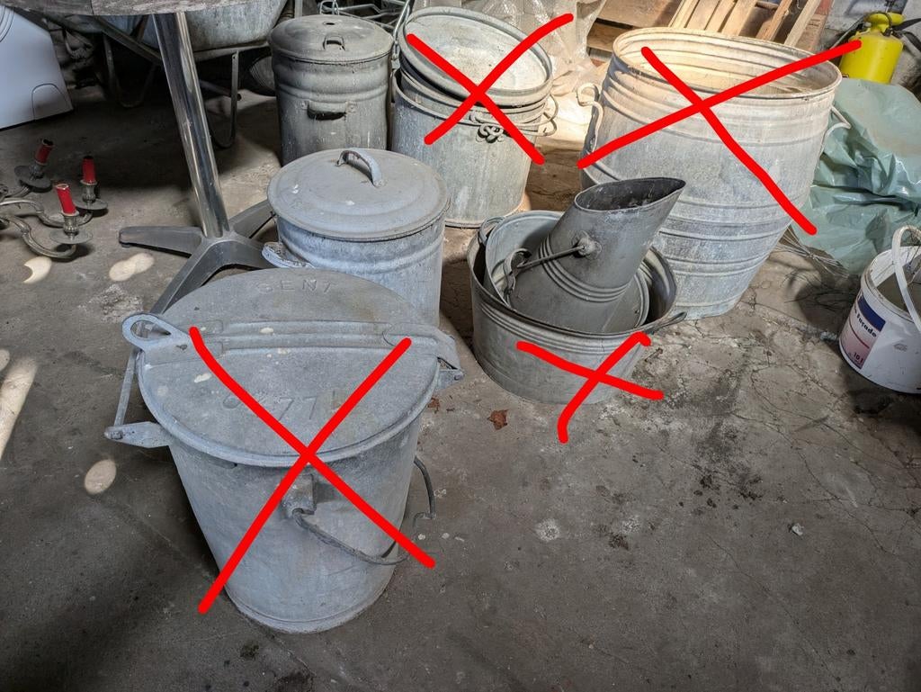 Zinken kuipen, kolenemmer, potten met deksel, Ophalen