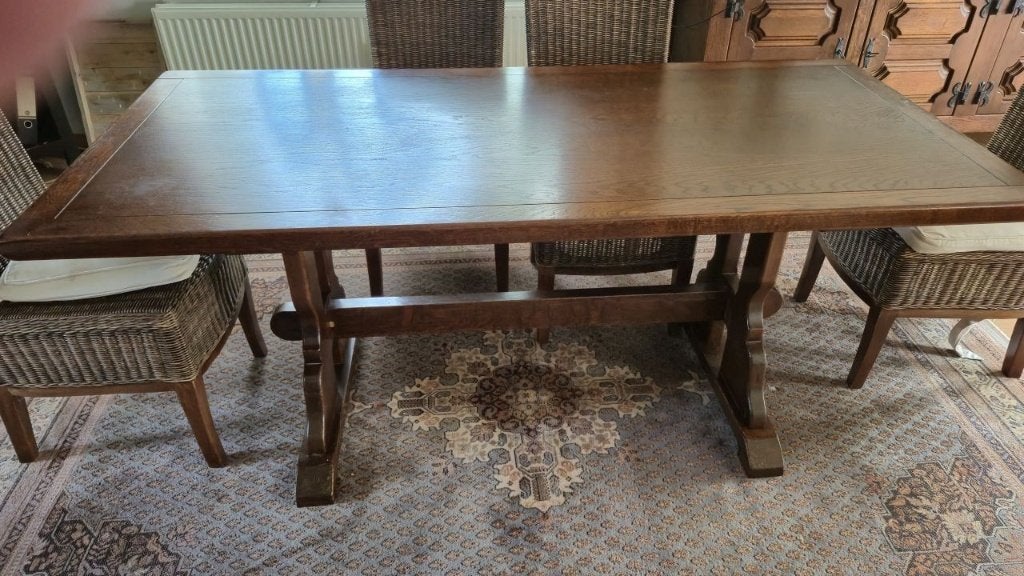 eetkamer, Enlèvement, Utilisé, 4 à 6 chaises
