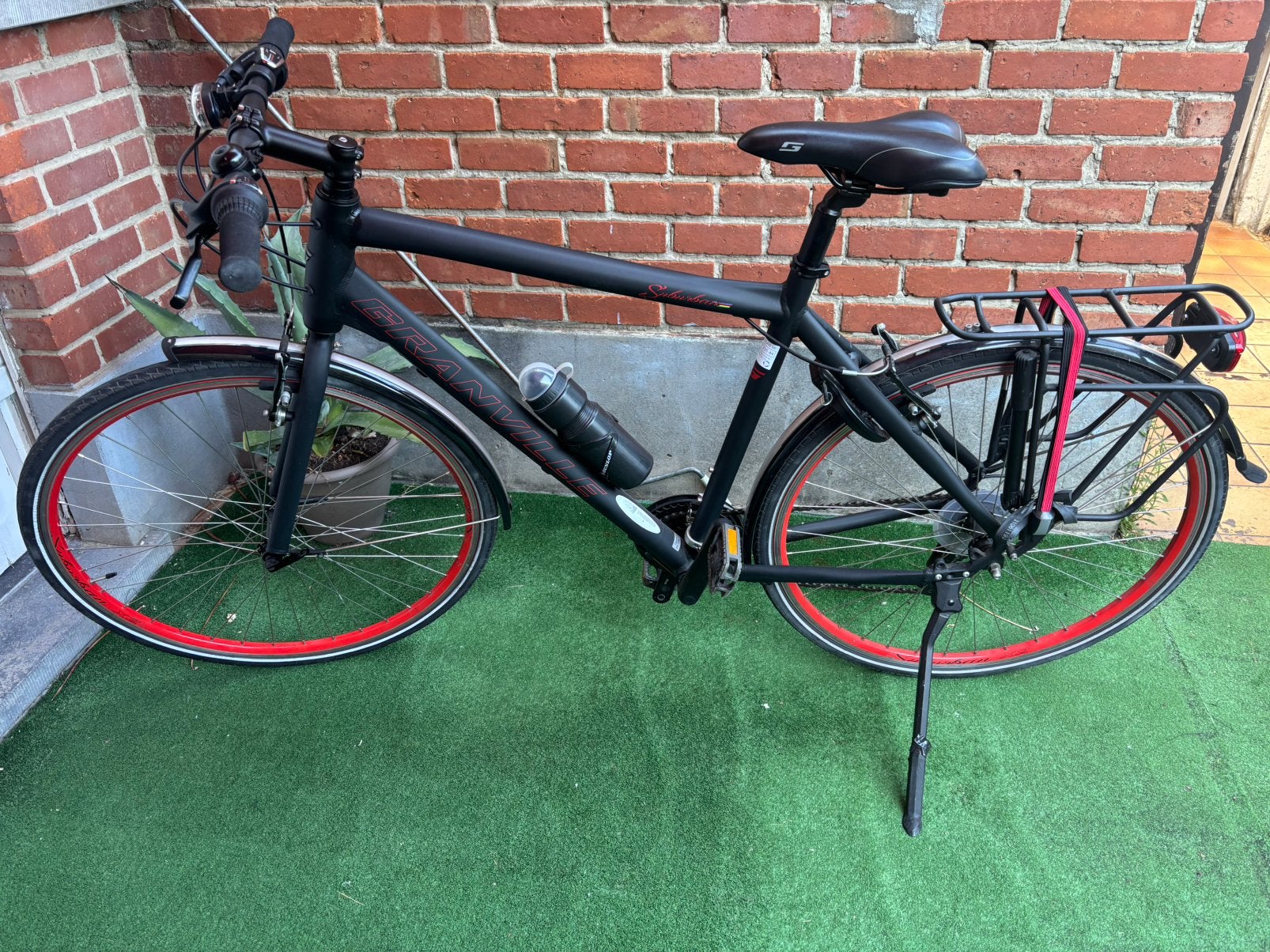 Granville Suburban, Enlèvement, Comme neuf