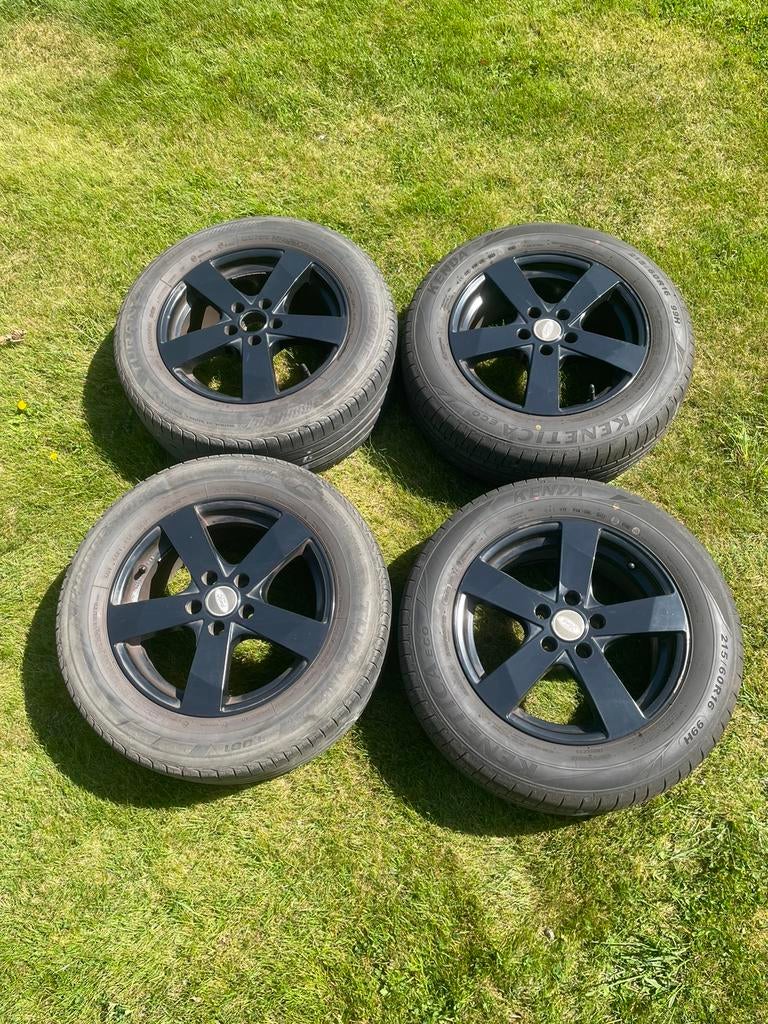 Zwarte Aluminium Velgen Ford Mondeo, 215 mm, 16 pouces, Véhicule de tourisme, Pneus été