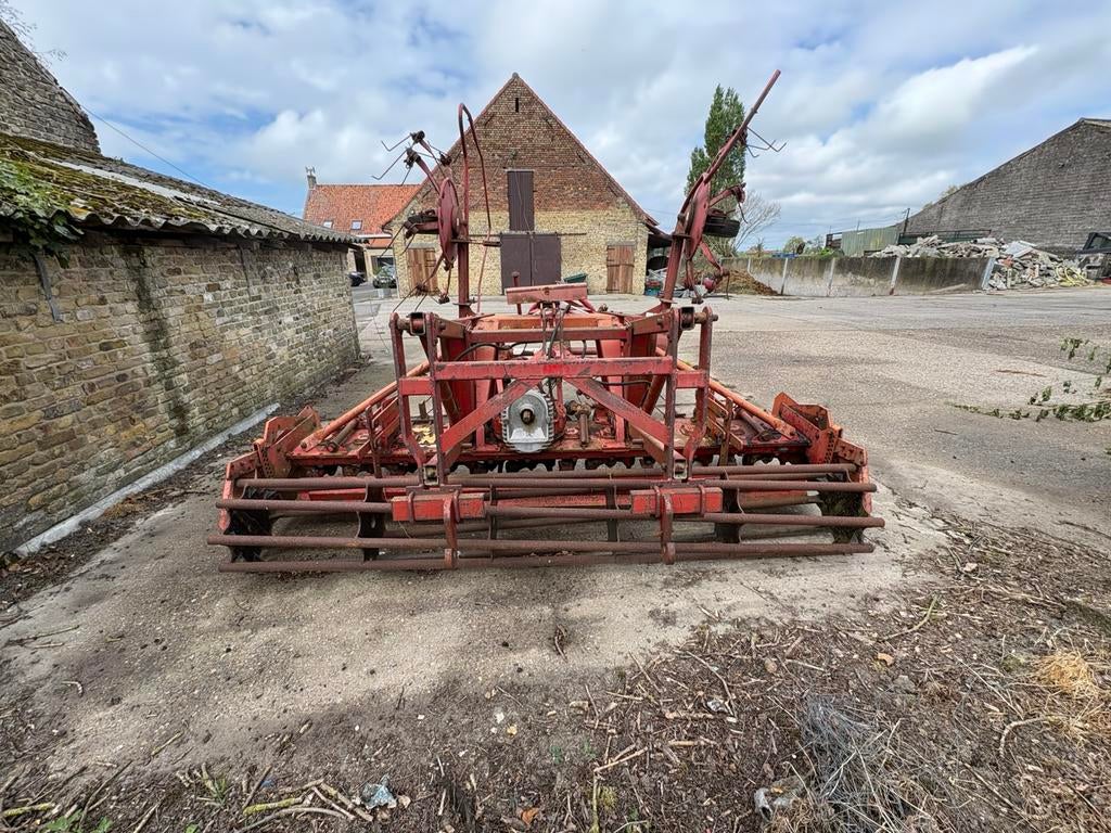 Rotoregge lely 3 m, Ophalen, Grondbewerking