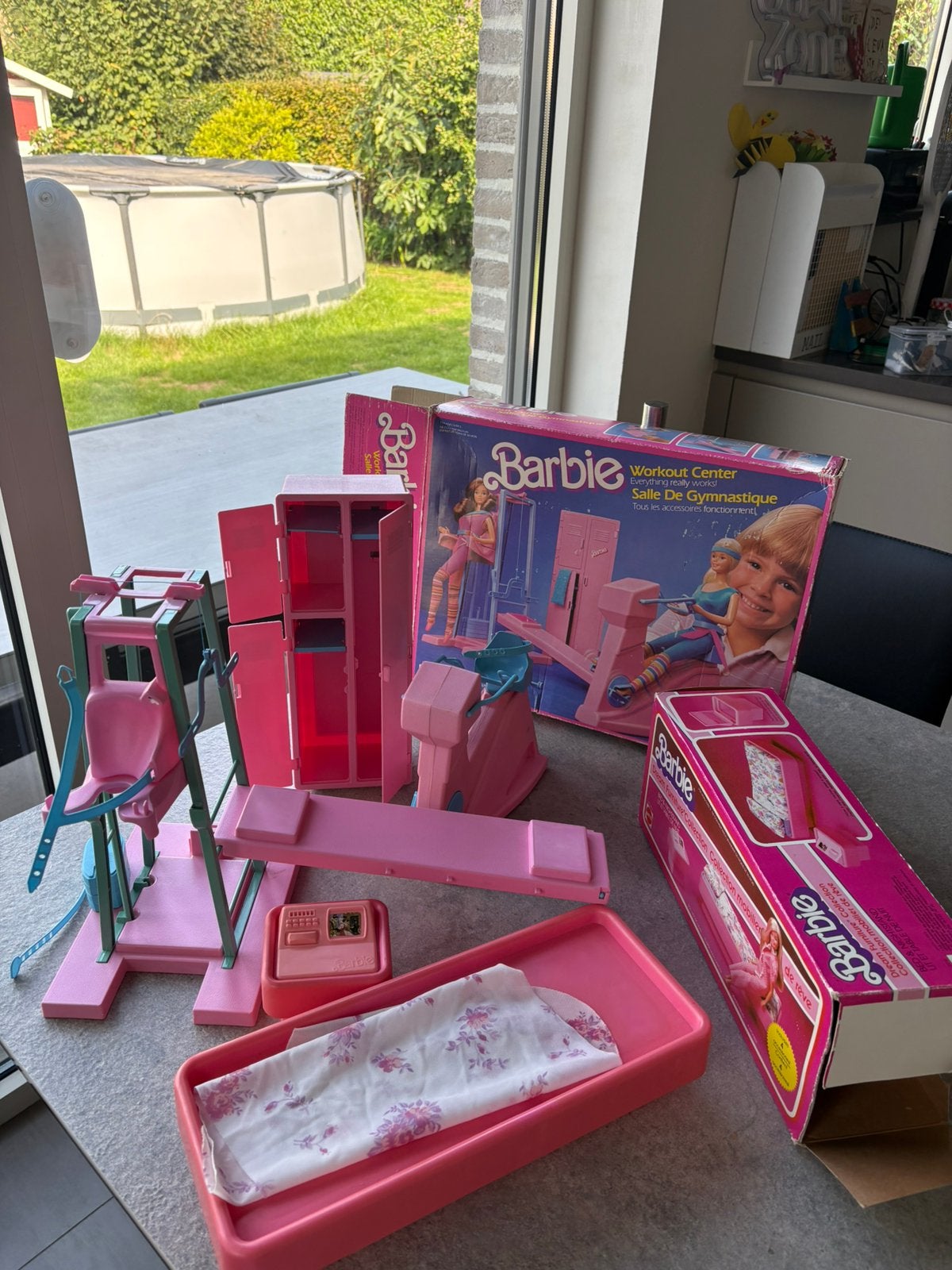 Barbie fitness en bed, vintage jaren 80, Ophalen of Verzenden, Gebruikt, Accessoires