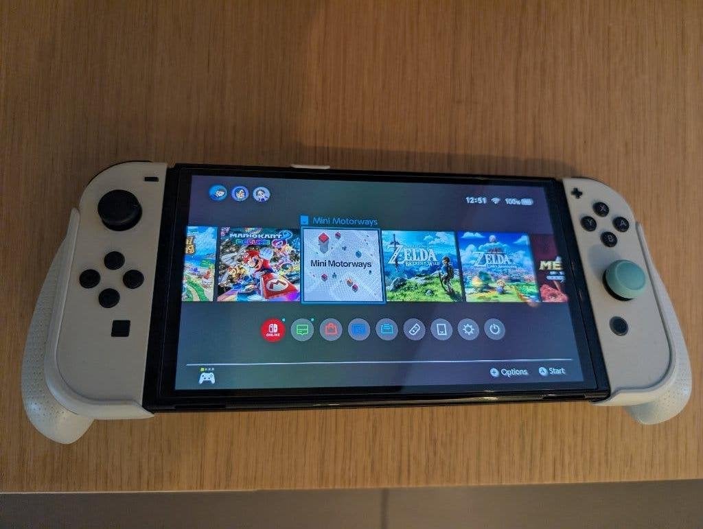 Nintendo Switch OLED wit, Games en Spelcomputers, Spelcomputers | Nintendo Switch, Ophalen of Verzenden, Zo goed als nieuw, Zonder controller