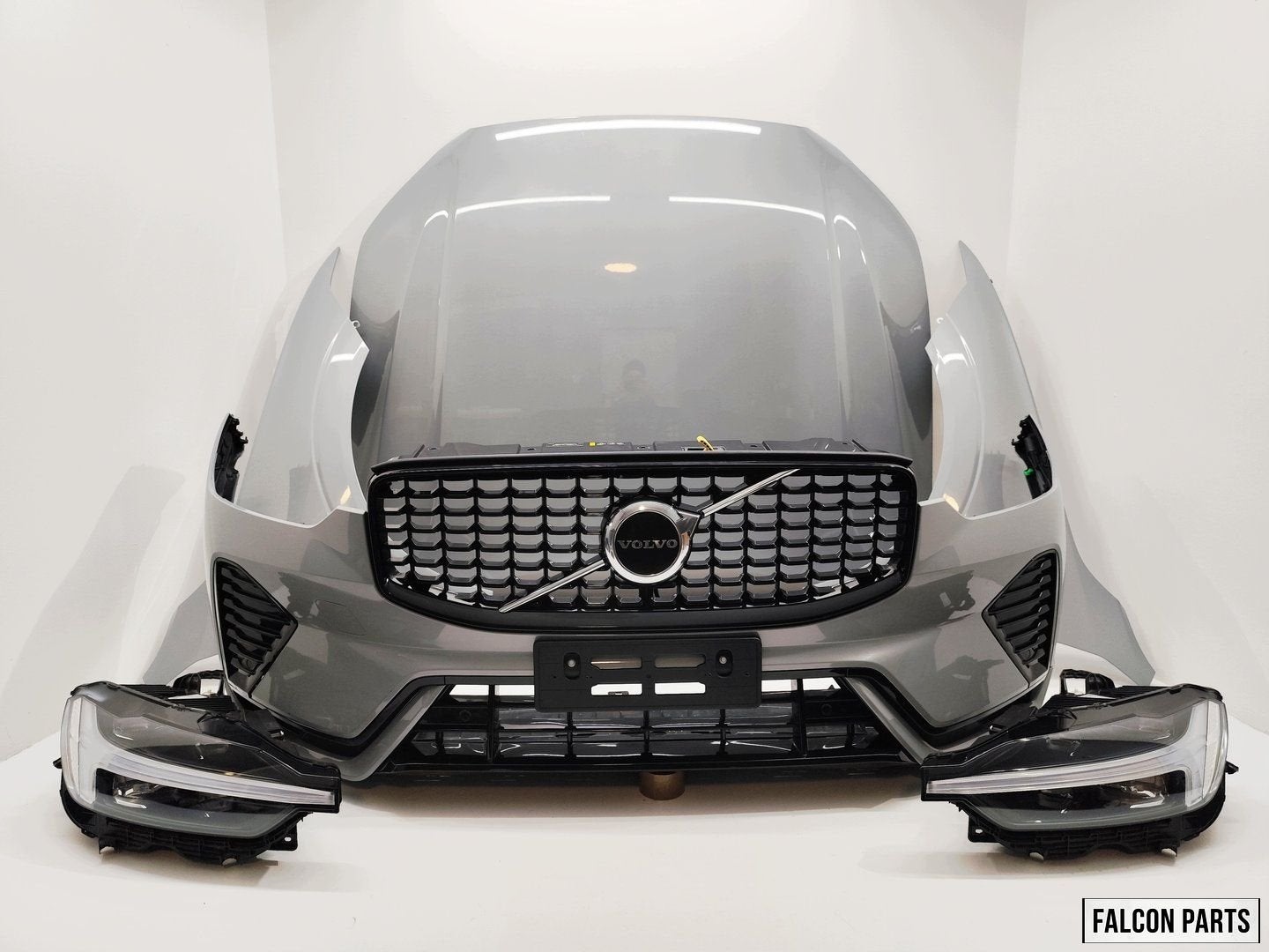 VOLVO XC60 II R DESIGN COMPLETE VOORKOP, -, -, -, Enlèvement ou Envoi