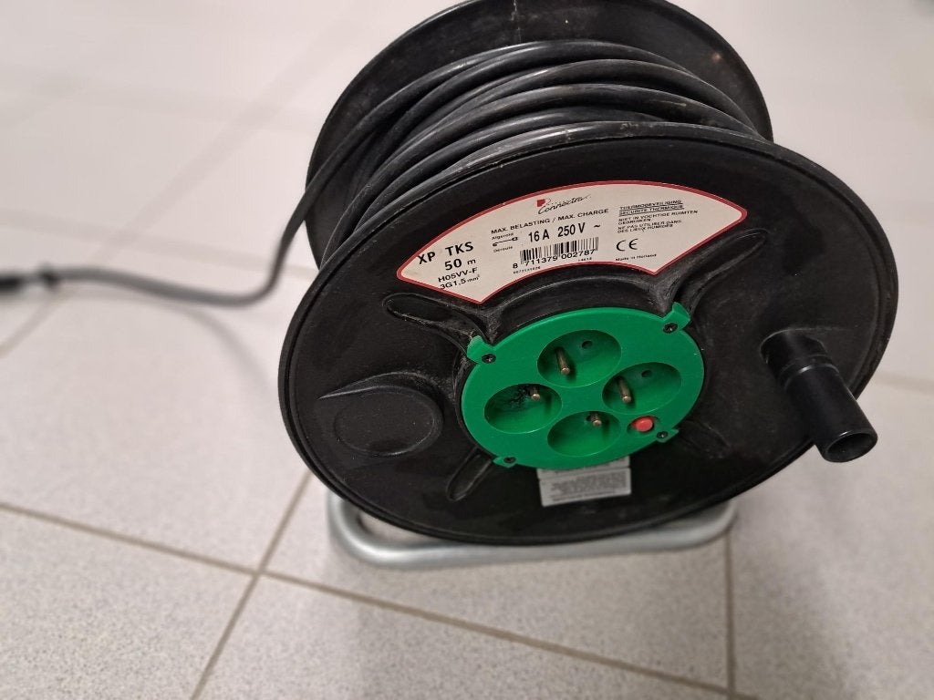 Elektriciteitskabel op haspel, Bricolage & Construction, Électricité & Câbles, Enlèvement, Utilisé, Brennenstuhl, Enrouleur de câble
