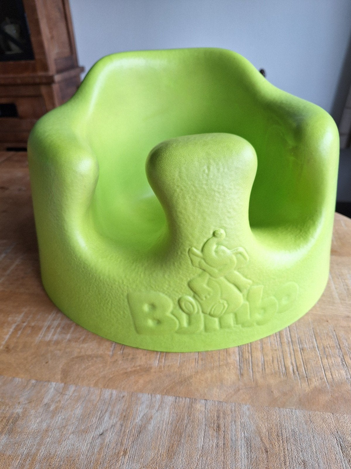 Bumbo seat, Enlèvement