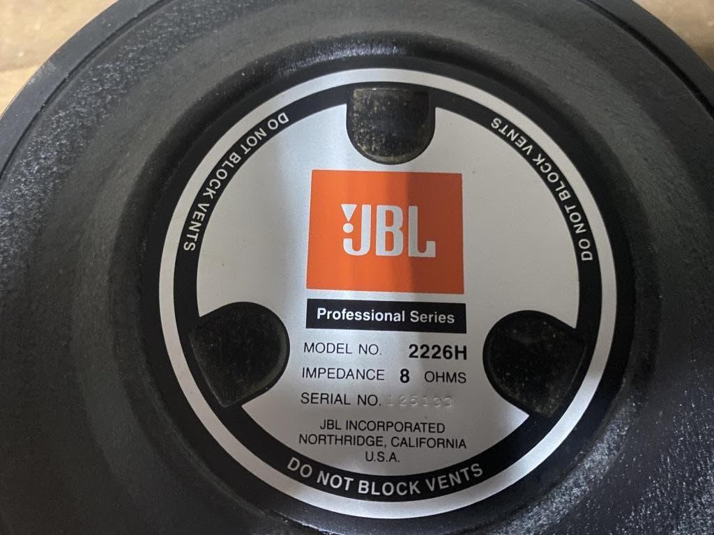 jbl 2226 h, Enlèvement, JBL