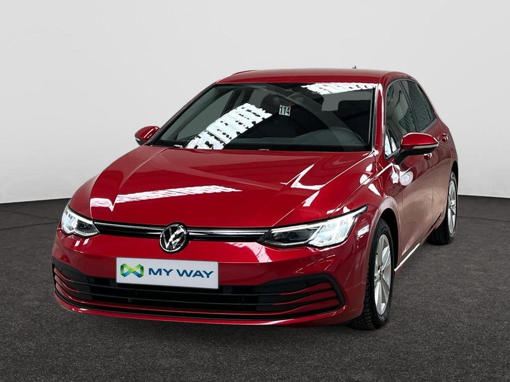 Volkswagen Golf VIII Golf 1.0 TSI Life Business OPF, Autos, Rouge, Achat, Boîte manuelle, Golf
